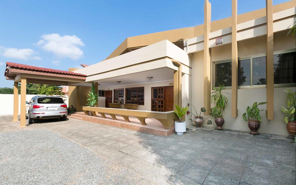 Golden Crest Lodge Bawaleshi Exterior photo