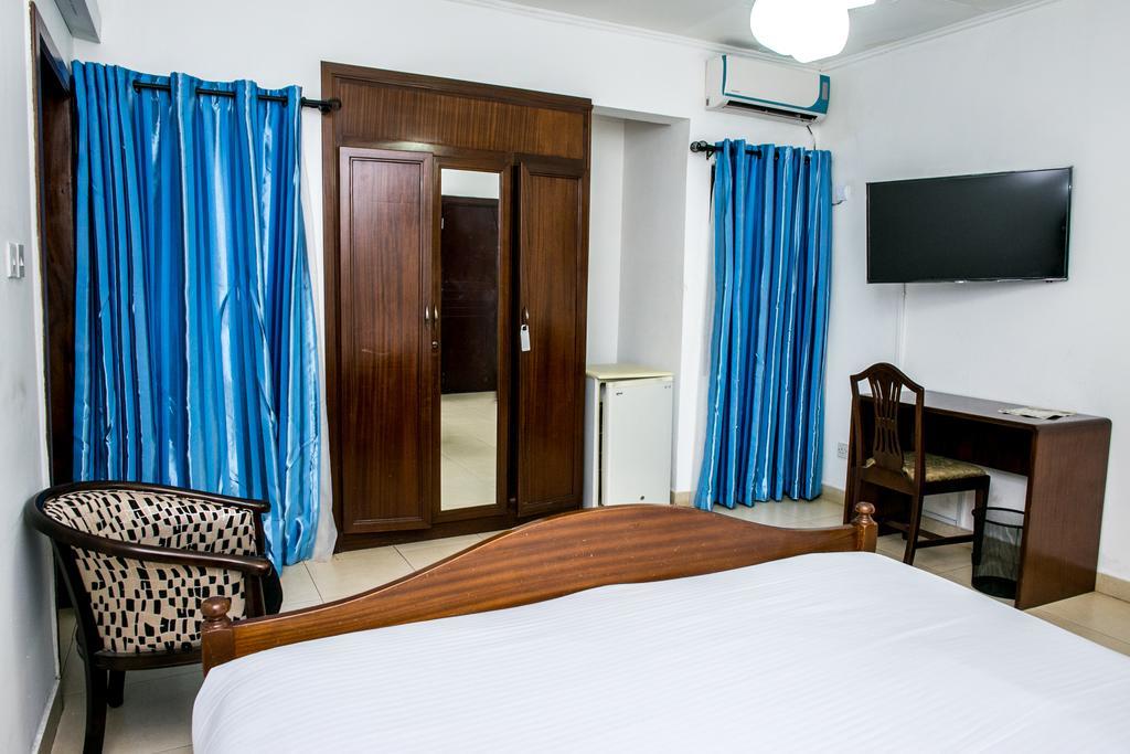 Golden Crest Lodge Bawaleshi Exterior photo